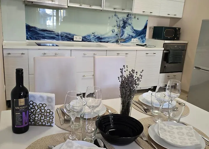 Center Sea Garden 2br Lägenhet Varna