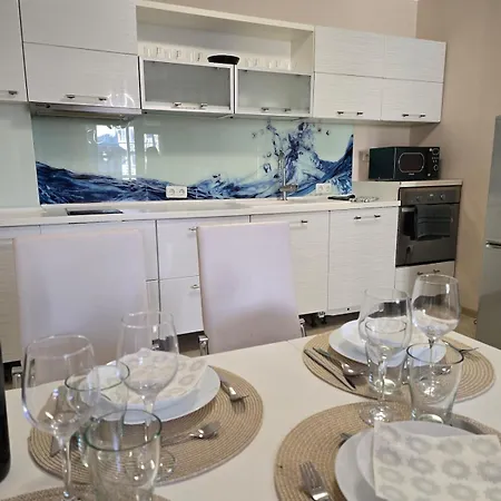 Apartment Center Sea Garden 2br