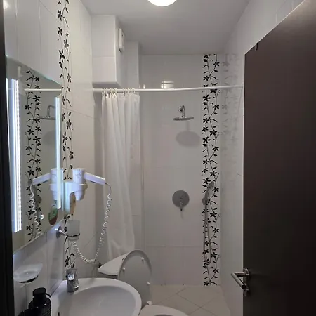 Center Sea Garden 2br Apartment *