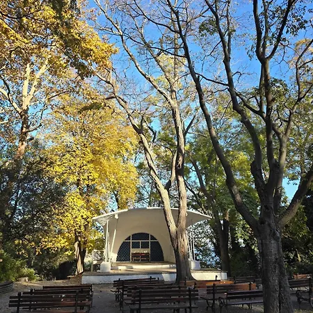 Apartment Center Sea Garden 2br *