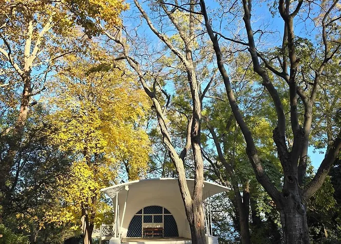 Apartment Center Sea Garden 2br *